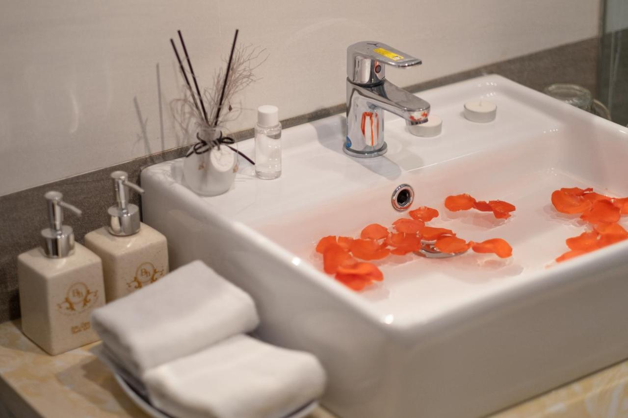 Bao Hung Hotel & Apartment - Tran Thai Tong Hanoi Kültér fotó